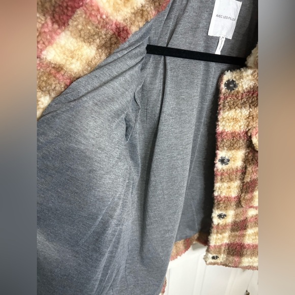 NWT Avec Les Filles Plaid Faux Shearling Trucker Shacket Size Small | Cozy Fall - Picture 15 of 15